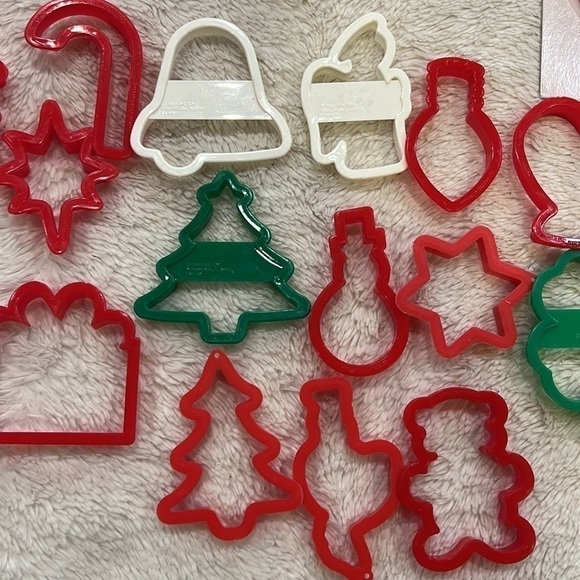 Vintage Holiday Baking Cookie Cutters Christmas Hearts Turkey Valentines Day - Picture 9 of 10